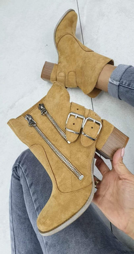 Karmelowe botki damskie A6110-32.CAMEL (36/41,12par)