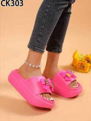 Klapki damskie 7ACK303.FUSHIA (36/41,12par)