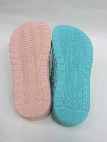 Klapki damskie  7AD902.MIX (37/41, 24par)