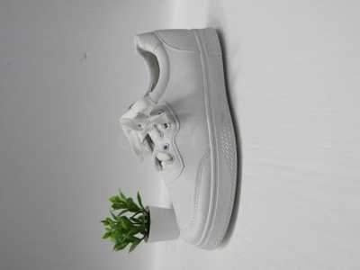 Buty sportowe damskie 7A926.WHITE (36/41,8par)