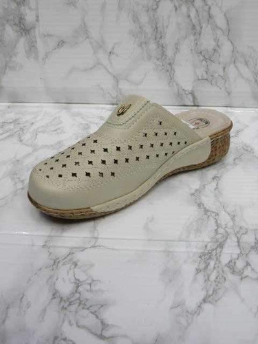 Klapki damskie 7AJ6-10.BEIGE (36/41,12par)