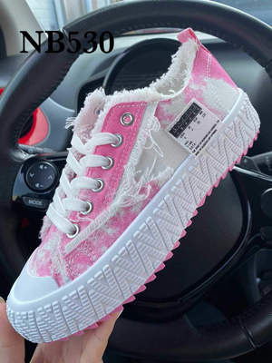 Trampki damskie 7ANB530.FUSHIA (36/41,12par)