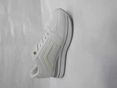 Buty sportowe damskie 7A9175.WHITE (36/41 12par)