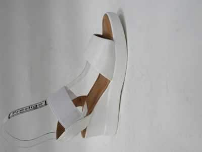 Sandały damskie 7AY0-940.WHITE (36/41,12par)