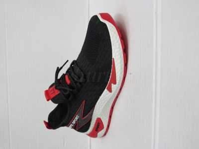 Buty sportowe męskie 9A8056-1.BLACK/RED (40/45,12par)