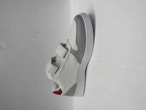 Buty sportowe męskie 9AE2101B-6P.WHITE (41/47,12par)