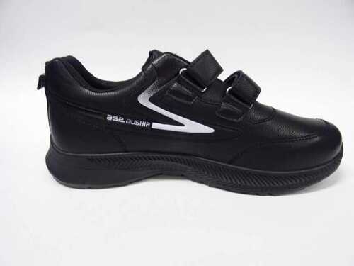 Buty sportowe męskie 9AK3122-1.BLACK/WHITE (41/46,12par)