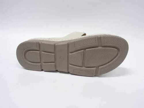 Klapki damskie 7A29787-2.BEIGE (36/41,12par)