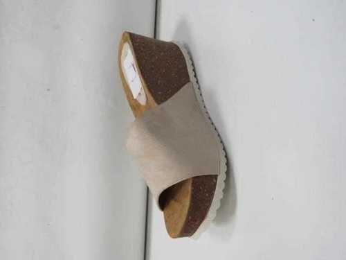 Klapki damskie 7A8282.BEIGE (36/41,12par)