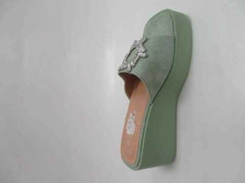 Klapki damskie 7A9008.GREEN (36/41,12par)