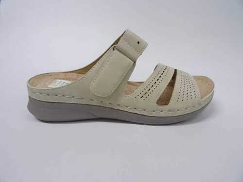 Klapki damskie 7AW6199-7.BEIGE (36/42,12par)